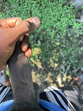 Snapshot of Yurt000 chatting on March 15, 8:15 am Yurt000 online show from March 15, 8:15 am