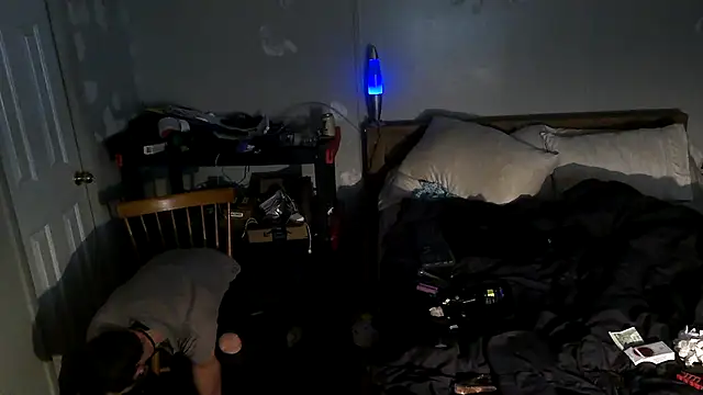 Bi curious86 online show from November 8, 2:34 am