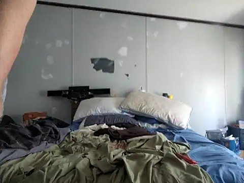 Snapshot of Bi_curious86 chatting on March 22, 5:49 pm Bi curious86 online show from March 22, 5:49 pm