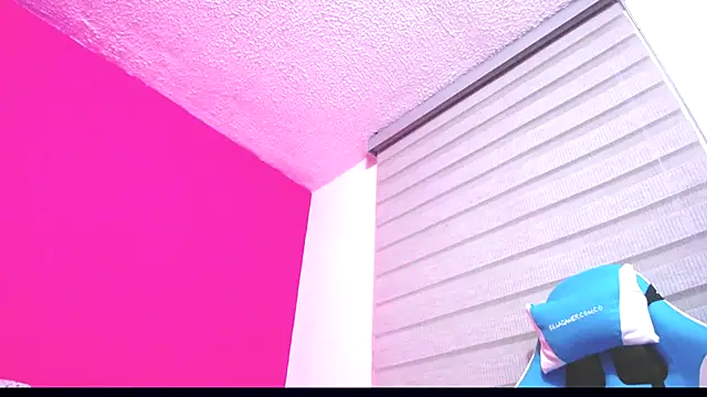 TifanyNasty online show from March 22, 11:09 pm