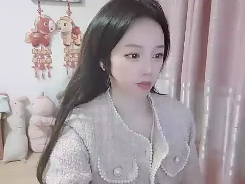 Snapshot of wwcc123 chatting on January 6, 2:21 pm wwcc123 online show from January 6, 2:21 pm