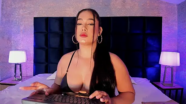 Gaby Blaze online show from February 6, 6:56 pm