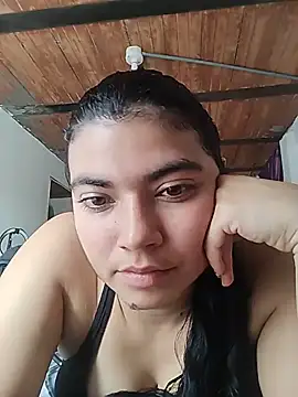 Snapshot of Danna_777 chatting on May 28, 2:58 pm Danna 777 online show from May 28, 2:58 pm