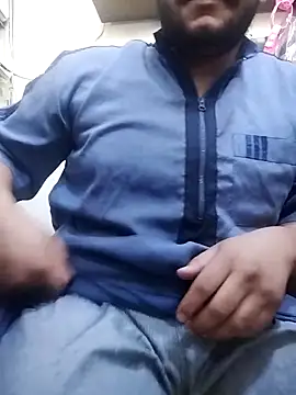 Fouzi1234bhm online show from October 24, 1:29 pm