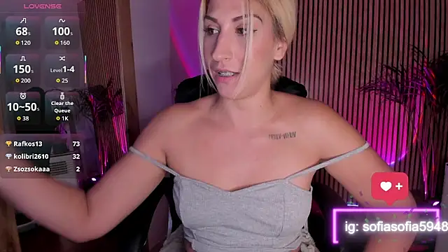 Snapshot of sofiah_ chatting on November 4, 6:40 pm sofiah online show from November 4, 6:40 pm