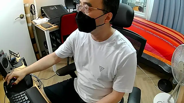 Snapshot of Jackvanlee chatting on June 28, 3:23 am Jackvanlee online show from June 28, 3:23 am