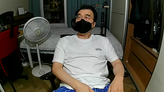 Snapshot of Jackvanlee chatting on August 3, 1:16 pm Jackvanlee online show from August 3, 1:16 pm