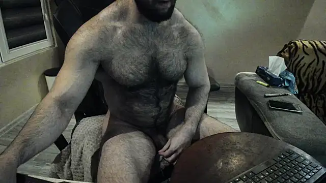 Hugealphabeast online show from December 25, 3:17 pm