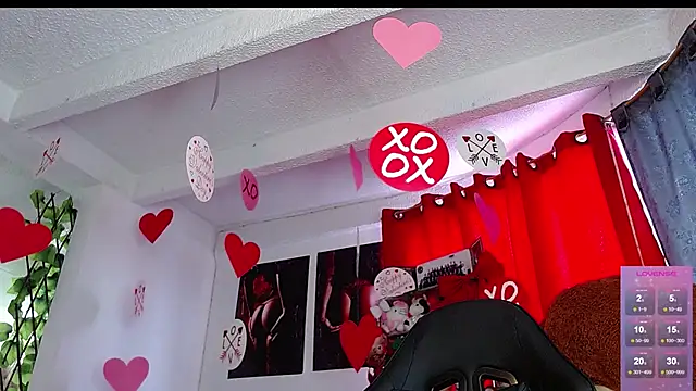 Snapshot of Niky_777 chatting on June 6, 9:41 pm Niky 777 online show from June 6, 9:41 pm