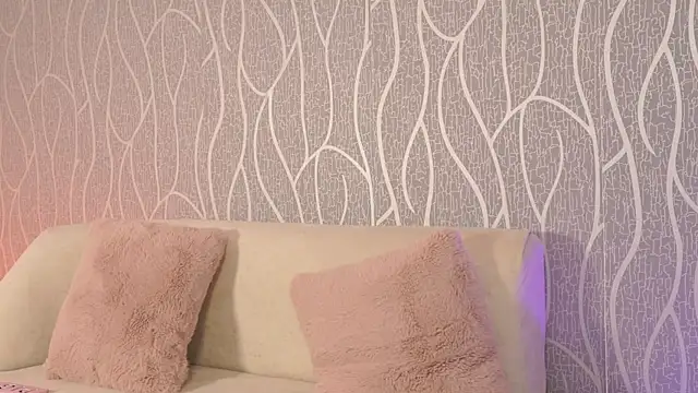 AlessiaCorleone  online show from April 30, 2:01 pm
