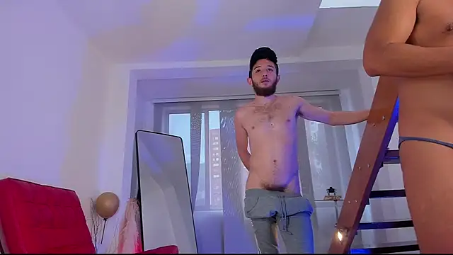 Snapshot of Juan_Castano chatting on December 2, 12:40 pm Juan Castano online show from December 2, 12:40 pm