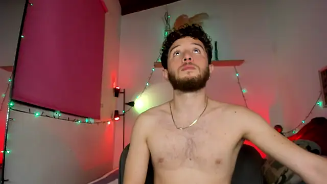 Juan Castano online show from December 5, 2:31 am