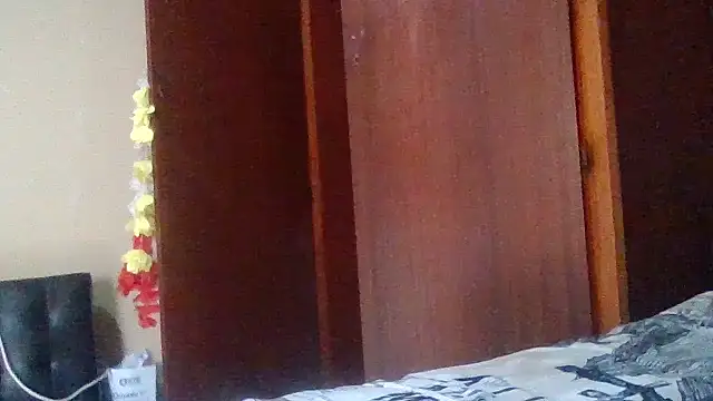 ShooingBunch online show from December 4, 2:37 pm