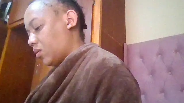 ShooingBunch online show from December 15, 7:01 am