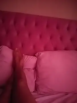 Snapshot of ShooingBunch chatting on March 4, 12:22 pm ShooingBunch online show from March 4, 12:22 pm