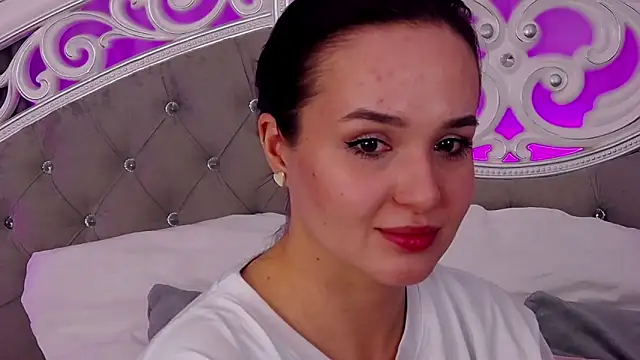 MeIisaLove online show from March 7, 6:27 pm