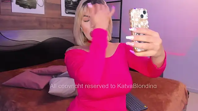 Snapshot of KatyaBlonding chatting on September 11, 3:23 pm KatyaBlonding online show from September 11, 3:23 pm