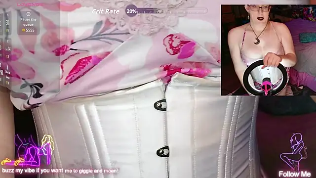 Snapshot of Faye_Wilde chatting on May 24, 4:17 am Faye Wilde online show from May 24, 4:17 am