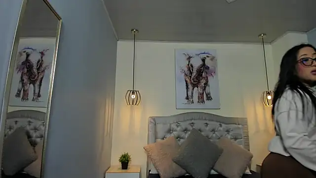 Snapshot of ayshel__ chatting on May 22, 5:36 am ayshel online show from May 22, 5:36 am