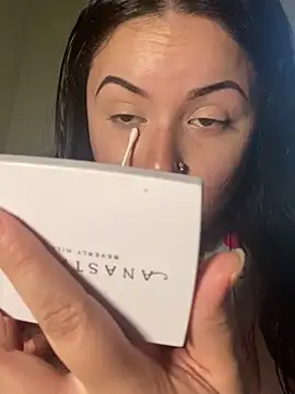 xocrybaby online show from February 8, 11:45 pm