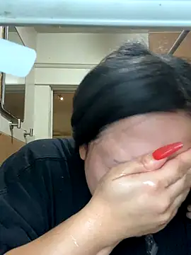 xocrybaby online show from October 22, 3:23 pm