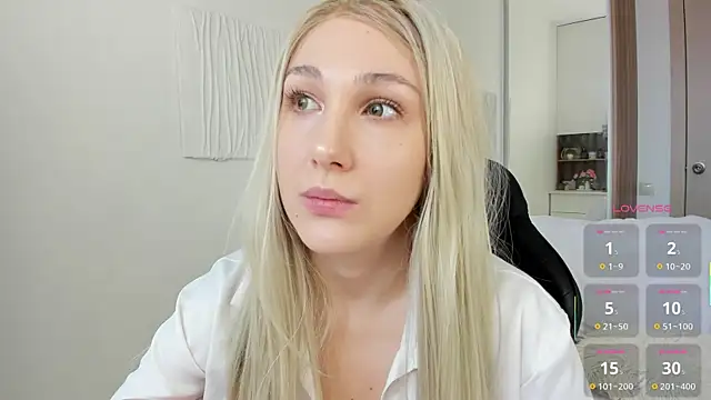 CarolMay online show from July 27, 7:04 am