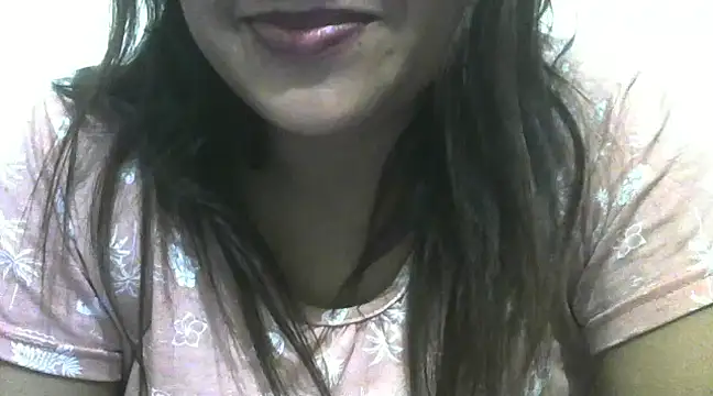 Snapshot of shekira99 chatting on February 2, 7:46 pm shekira99 online show from February 2, 7:46 pm