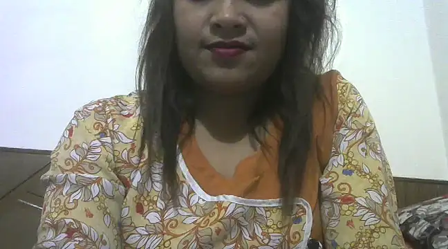 Snapshot of shekira99 chatting on February 9, 1:46 pm shekira99 online show from February 9, 1:46 pm