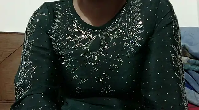 Snapshot of shekira99 chatting on March 1, 2:02 pm shekira99 online show from March 1, 2:02 pm