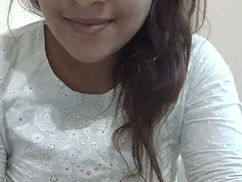 Snapshot of shekira99 chatting on November 25, 6:02 am shekira99 online show from November 25, 6:02 am