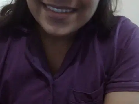 Snapshot of shekira99 chatting on December 4, 7:06 am shekira99 online show from December 4, 7:06 am