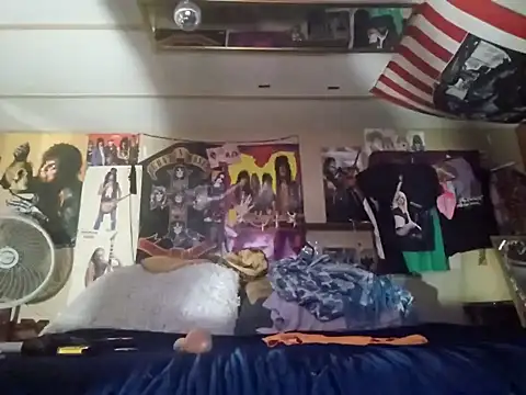 j hollywood91 online show from February 8, 7:48 am