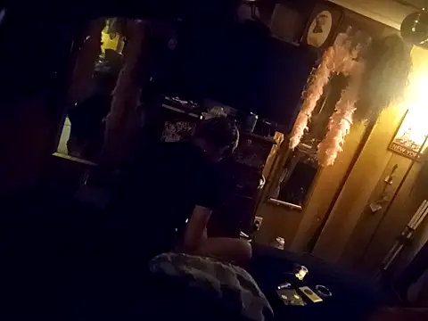 j hollywood91 online show from October 4, 5:05 am