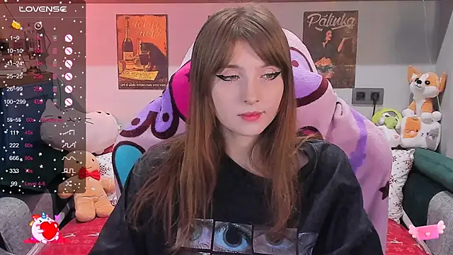 AliceLanley online show from December 28, 11:52 am