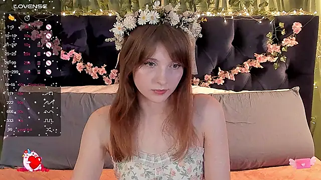 AliceLanley online show from March 18, 11:41 am