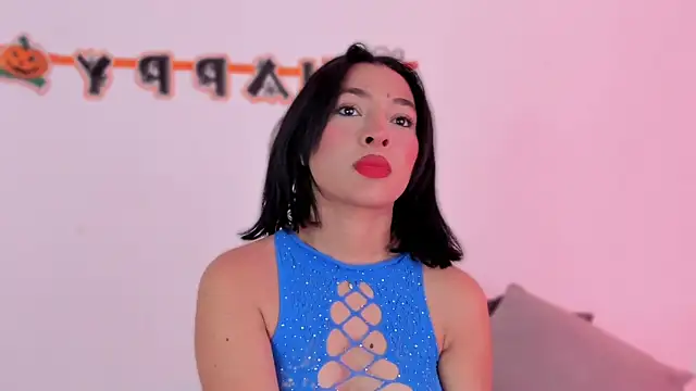 Snapshot of valerycolins chatting on November 2, 4:31 pm valerycolins online show from November 2, 4:31 pm