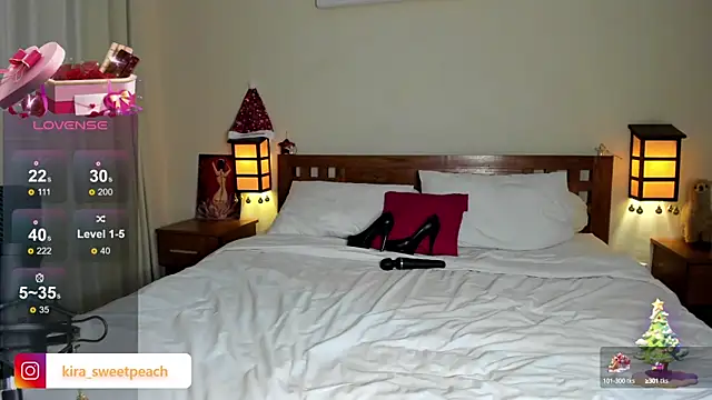 Snapshot of Your_dream_Kira chatting on December 27, 12:23 pm Your dream Kira online show from December 27, 12:23 pm