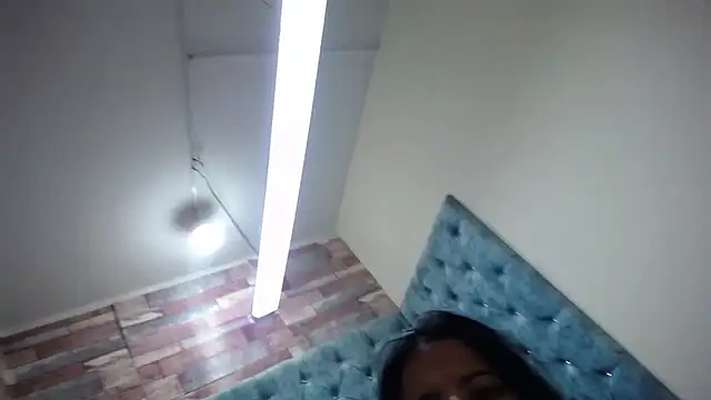 HornySkinny26 online show from February 19, 7:50 am