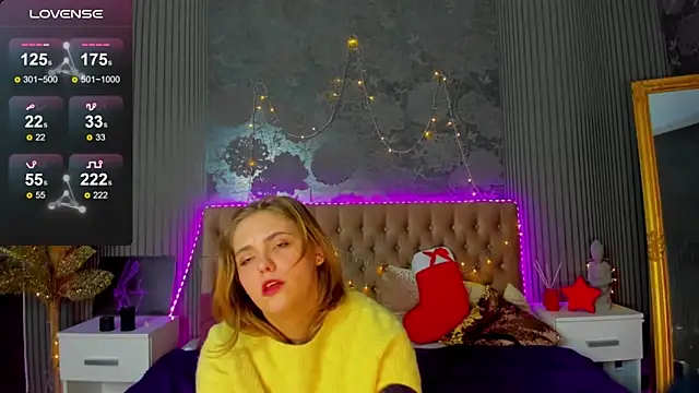 Snapshot of DellaRowe chatting on January 7, 7:17 pm DellaRowe online show from January 7, 7:17 pm
