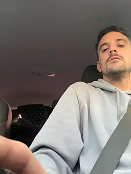 julian333 online show from March 18, 4:59 pm