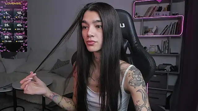 vinkitinkii online show from February 11, 6:19 am