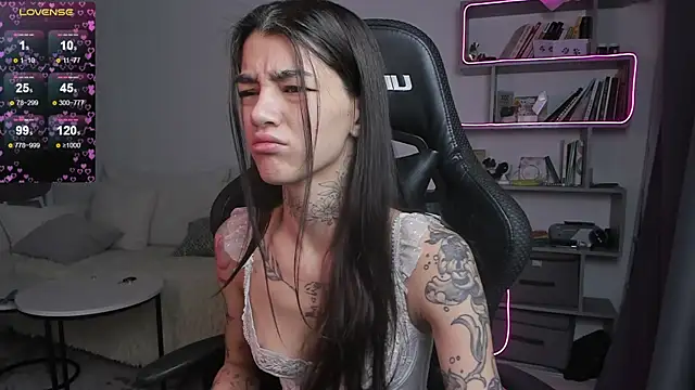 vinkitinkii online show from February 14, 6:45 am