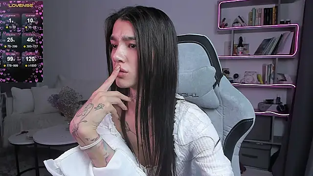 vinkitinkii online show from March 17, 9:12 am