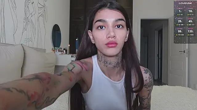 vinkitinkii online show from November 8, 6:13 am