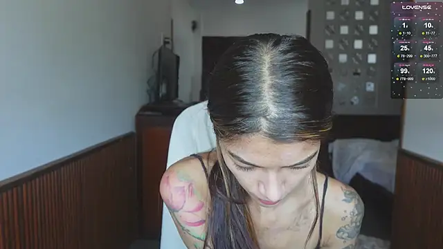 vinkitinkii online show from February 12, 5:57 am