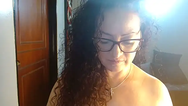 MATURETOPASIO online show from January 19, 1:00 am