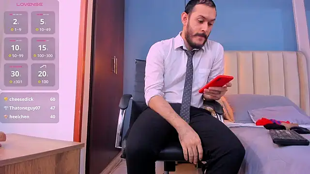 jeanpiere  online show from March 13, 4:56 pm