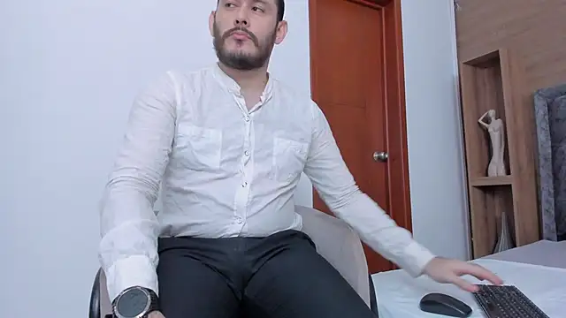 Snapshot of jeanpiere_ chatting on March 6, 3:25 am jeanpiere online show from March 6, 3:25 am