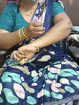 yours-kavaya online show from October 31, 12:11 am