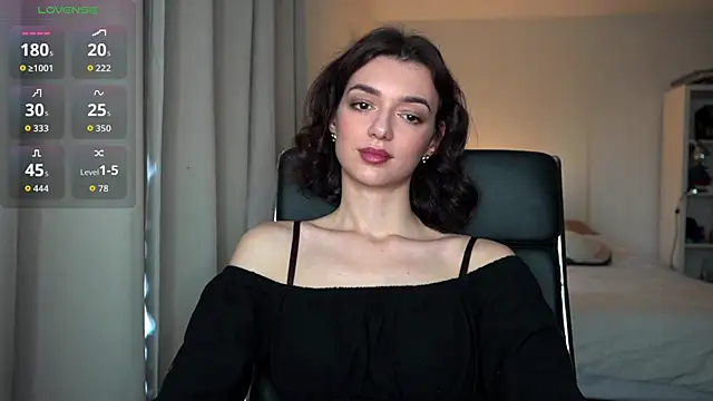 olivia jeas online show from November 24, 10:42 pm